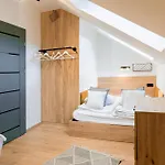 Apartment Nad Lipami 2 - Z Tarasem Blisko Stoku