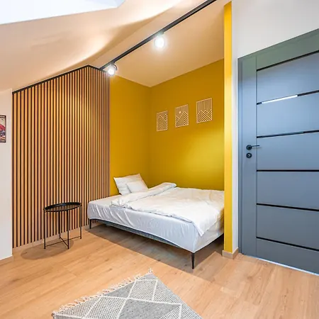 Nad Lipami 2 - Z Sauna I Tarasem Blisko Stoku Apartamento