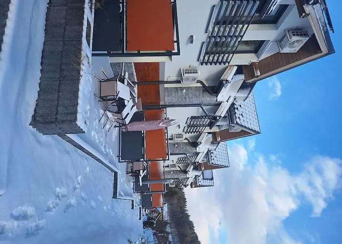 Nad Lipami 2 - Apartament Z Tarasem Blisko Stoku Szczyrk